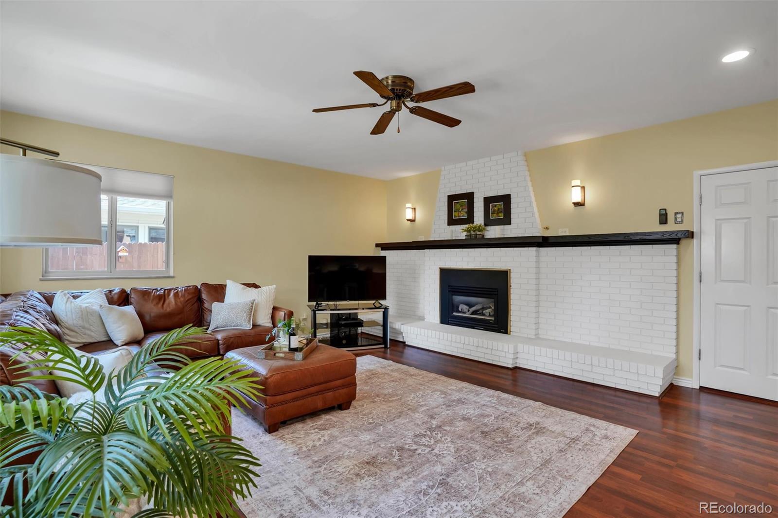 MLS Image #7 for 2984 s pontiac street,denver, Colorado