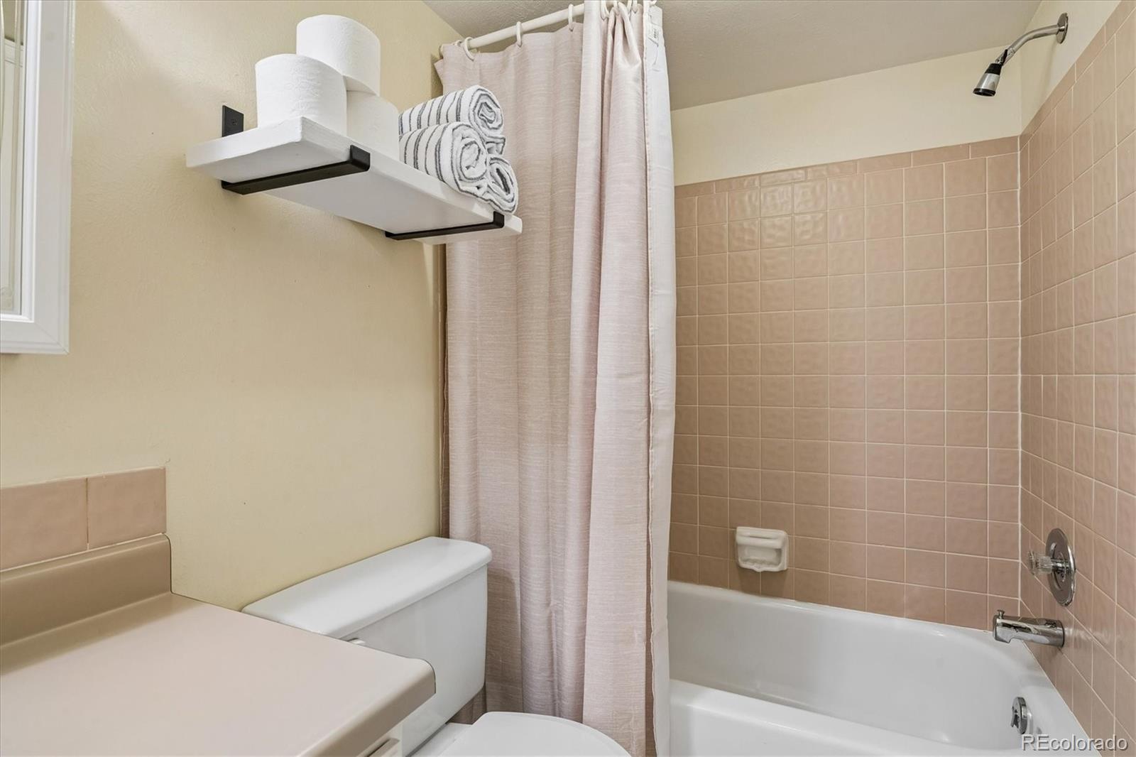 MLS Image #13 for 5793 w 75th avenue,arvada, Colorado