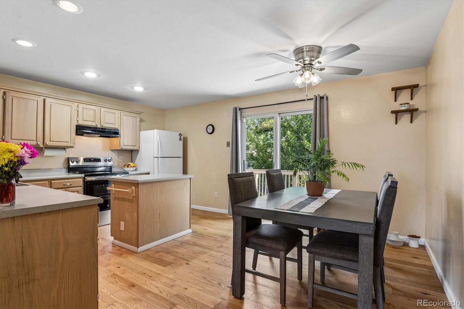 MLS Image #4 for 5793 w 75th avenue,arvada, Colorado
