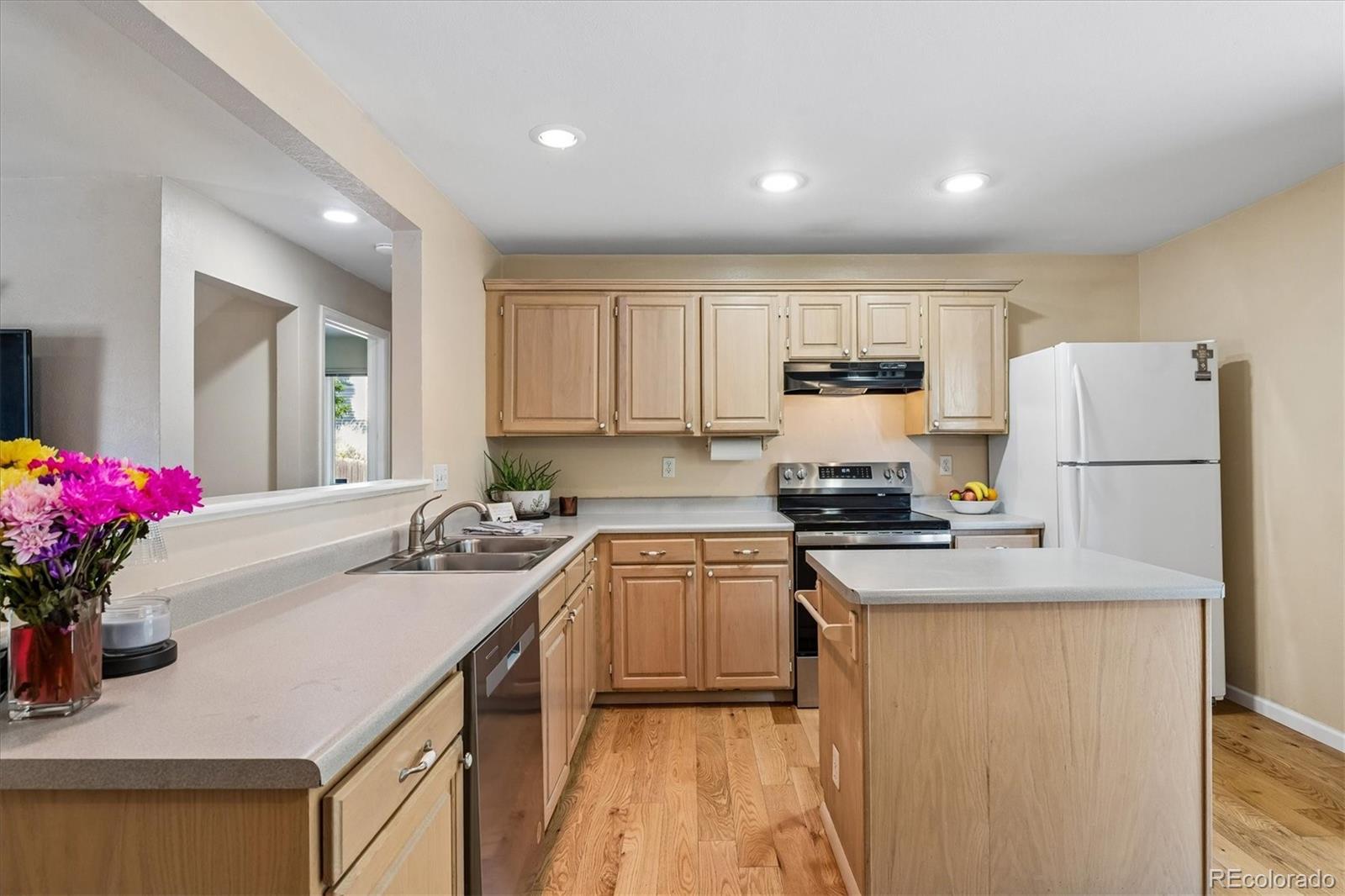 MLS Image #6 for 5793 w 75th avenue,arvada, Colorado