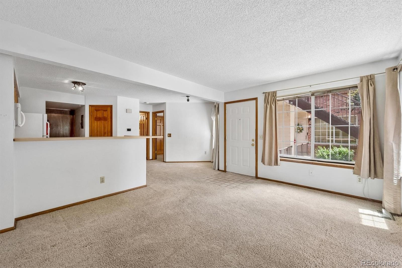 MLS Image #5 for 13883 e lehigh avenue a,aurora, Colorado