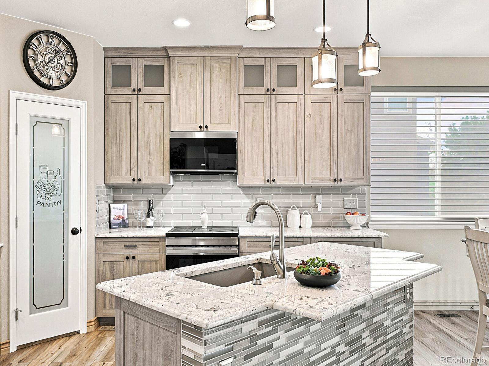 MLS Image #11 for 7875 e 124th drive,thornton, Colorado