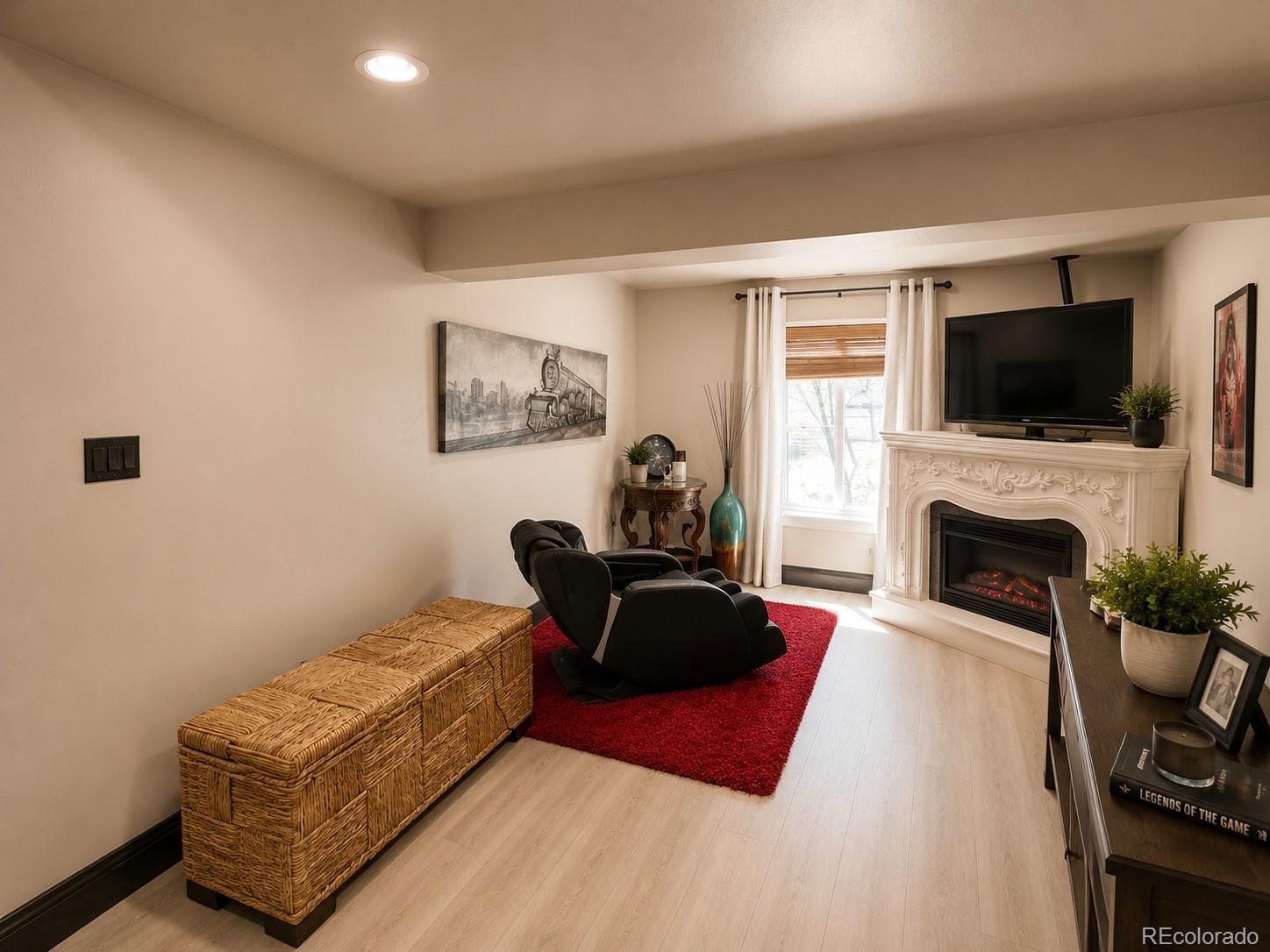 MLS Image #13 for 1414 s haleyville street,aurora, Colorado