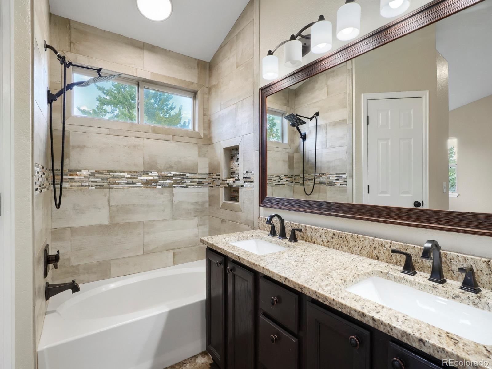 MLS Image #14 for 2238 s waco court,aurora, Colorado