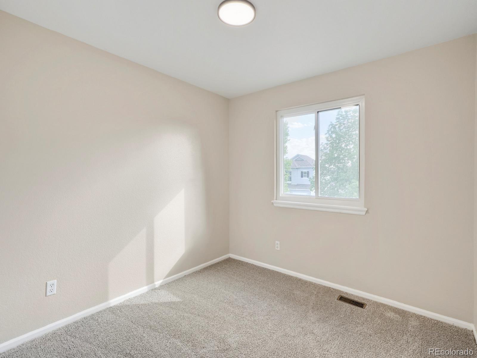 MLS Image #19 for 2238 s waco court,aurora, Colorado