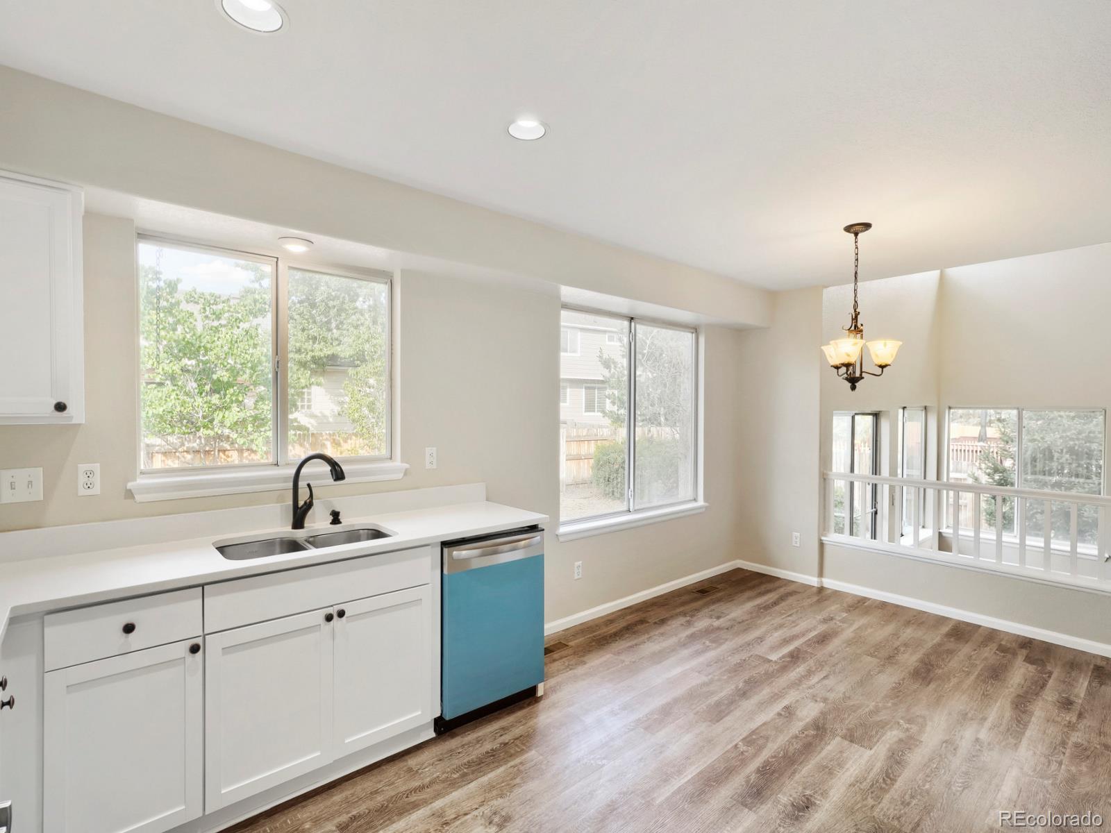 MLS Image #6 for 2238 s waco court,aurora, Colorado