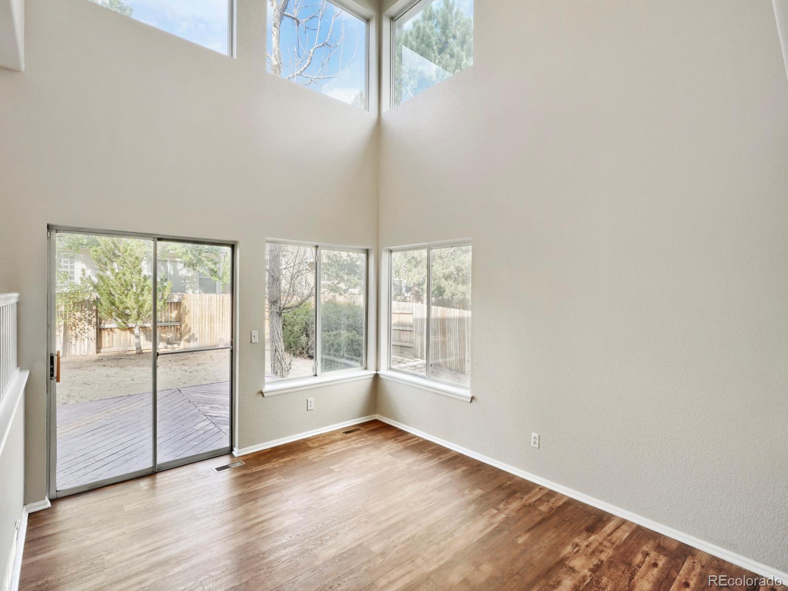 MLS Image #9 for 2238 s waco court,aurora, Colorado