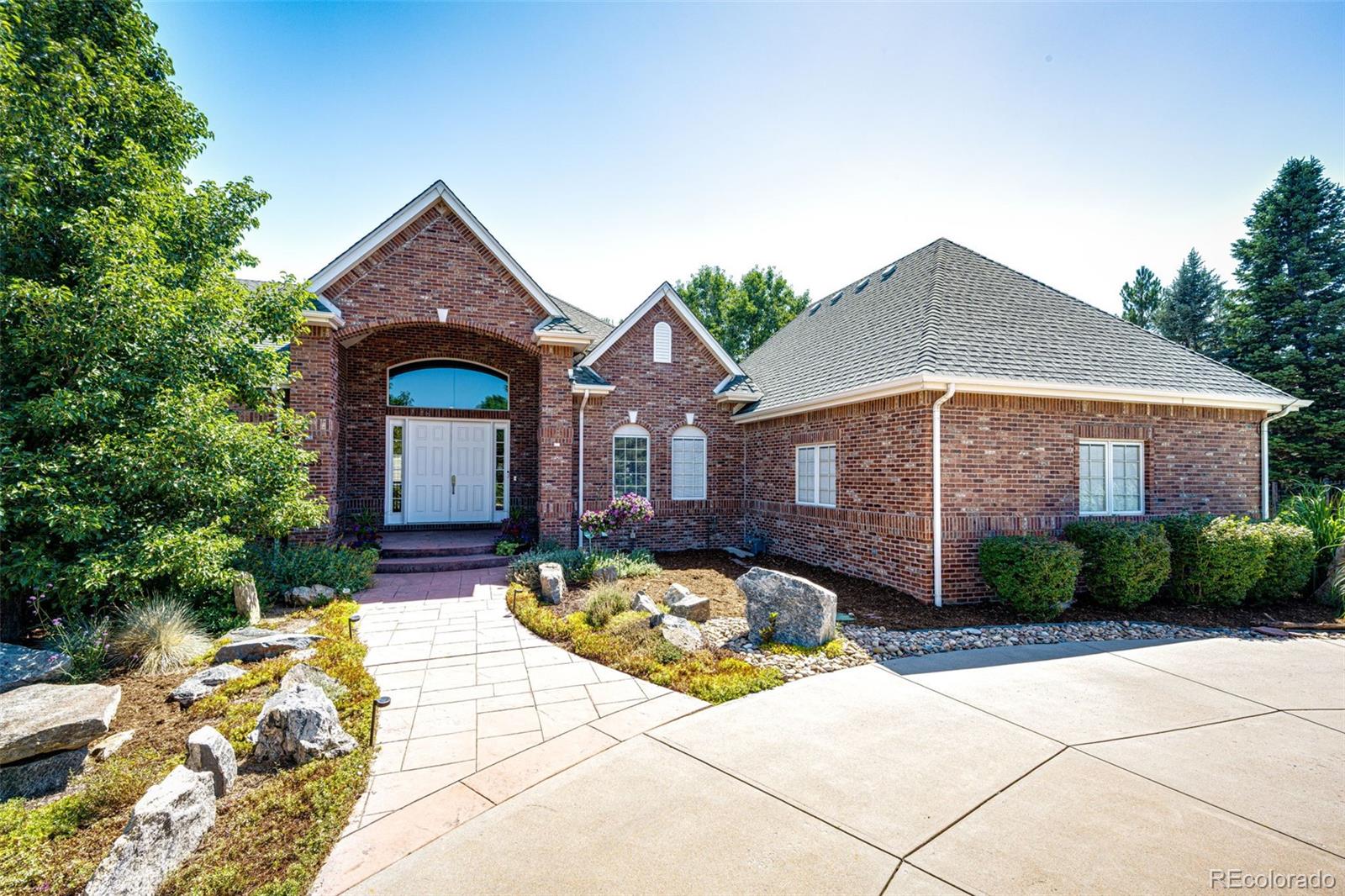 MLS Image #3 for 4238 s dearborn court,aurora, Colorado