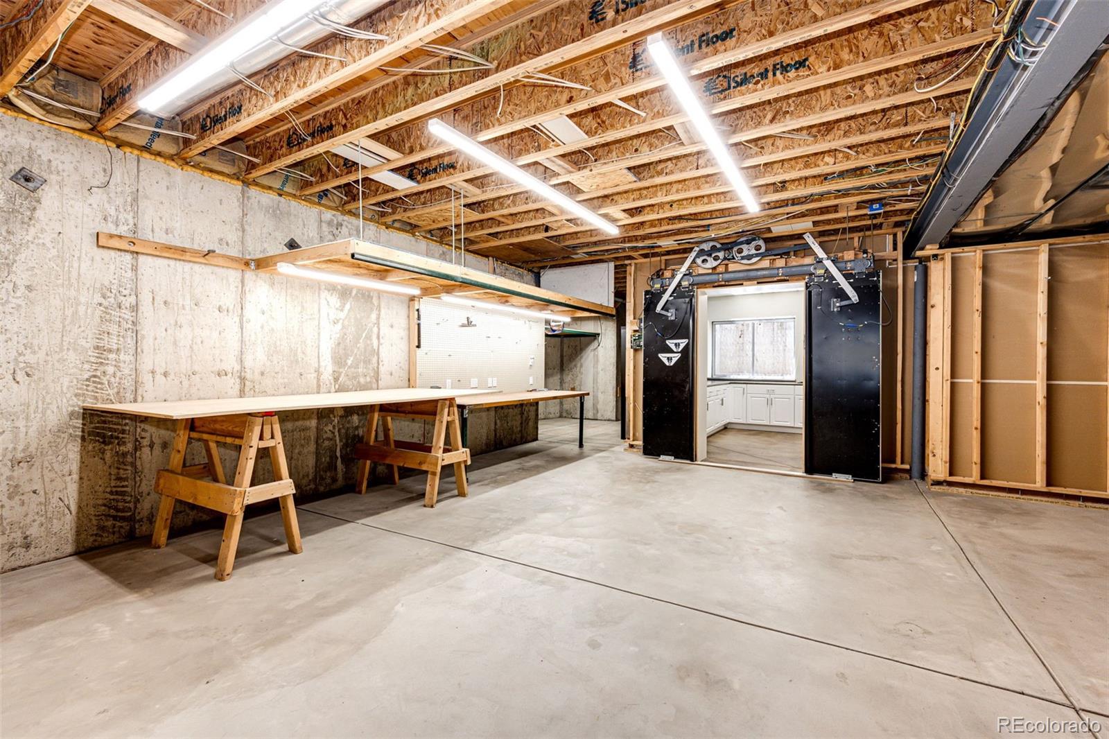 MLS Image #32 for 4238 s dearborn court,aurora, Colorado