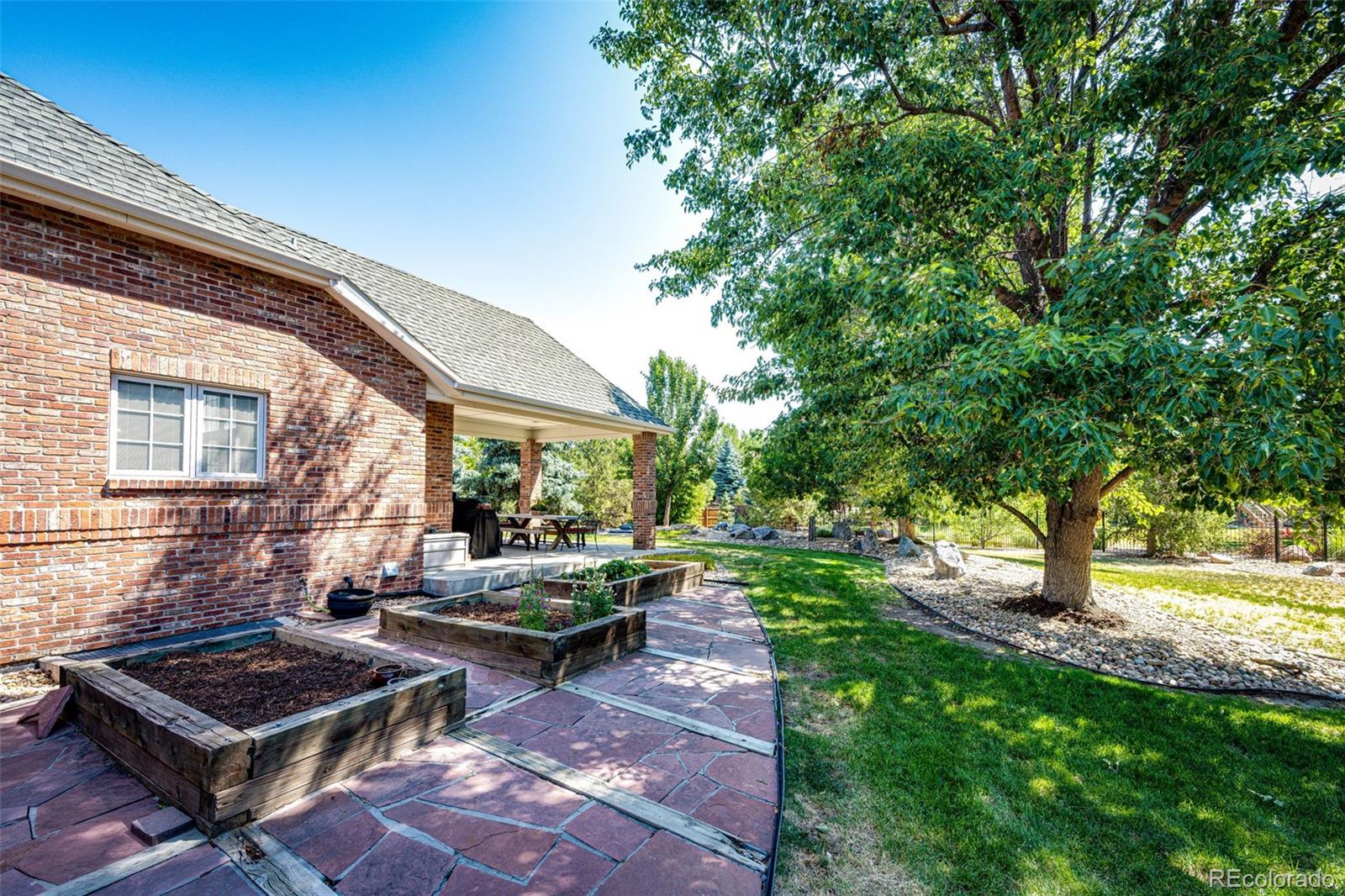 MLS Image #38 for 4238 s dearborn court,aurora, Colorado