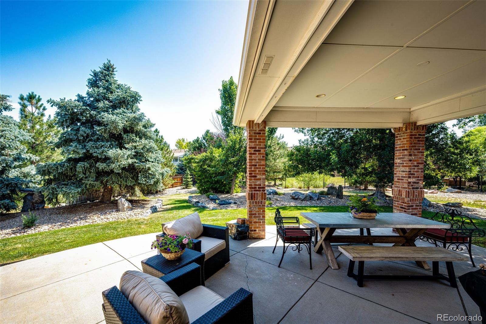 MLS Image #41 for 4238 s dearborn court,aurora, Colorado