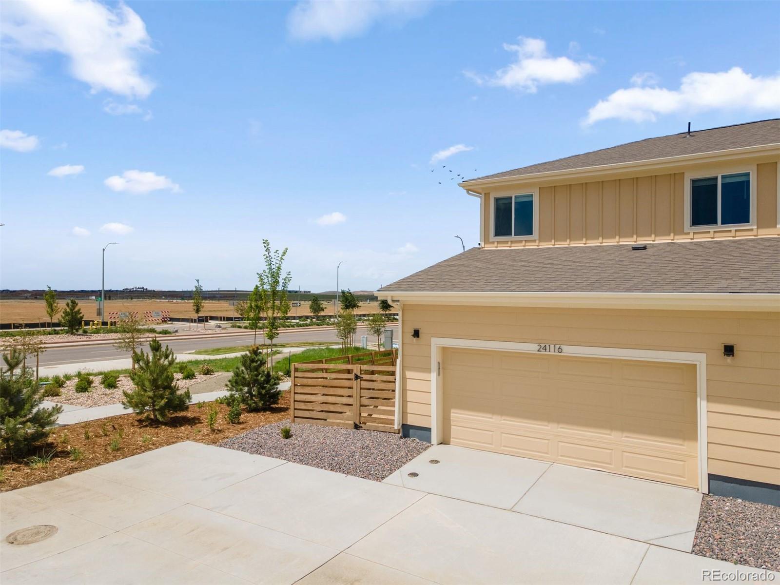 MLS Image #7 for 24116 e 53rd drive,aurora, Colorado