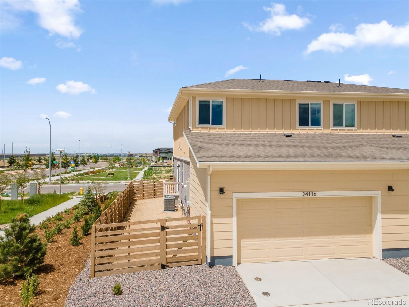 MLS Image #8 for 24116 e 53rd drive,aurora, Colorado