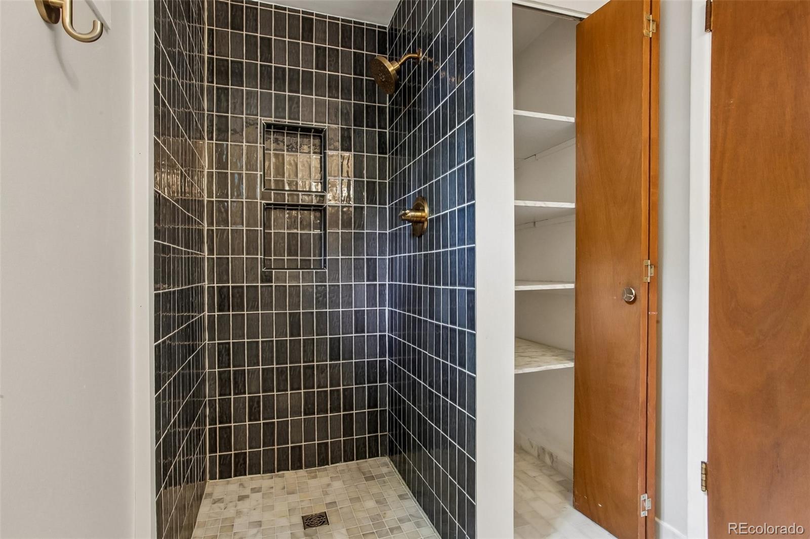 MLS Image #18 for 6704 e vassar avenue,denver, Colorado