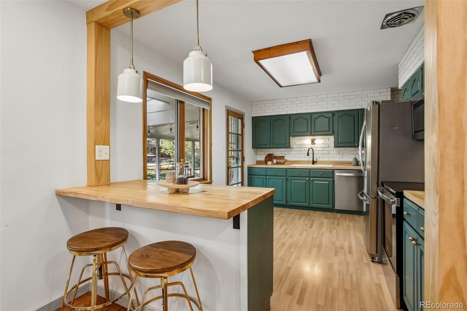 MLS Image #5 for 6704 e vassar avenue,denver, Colorado