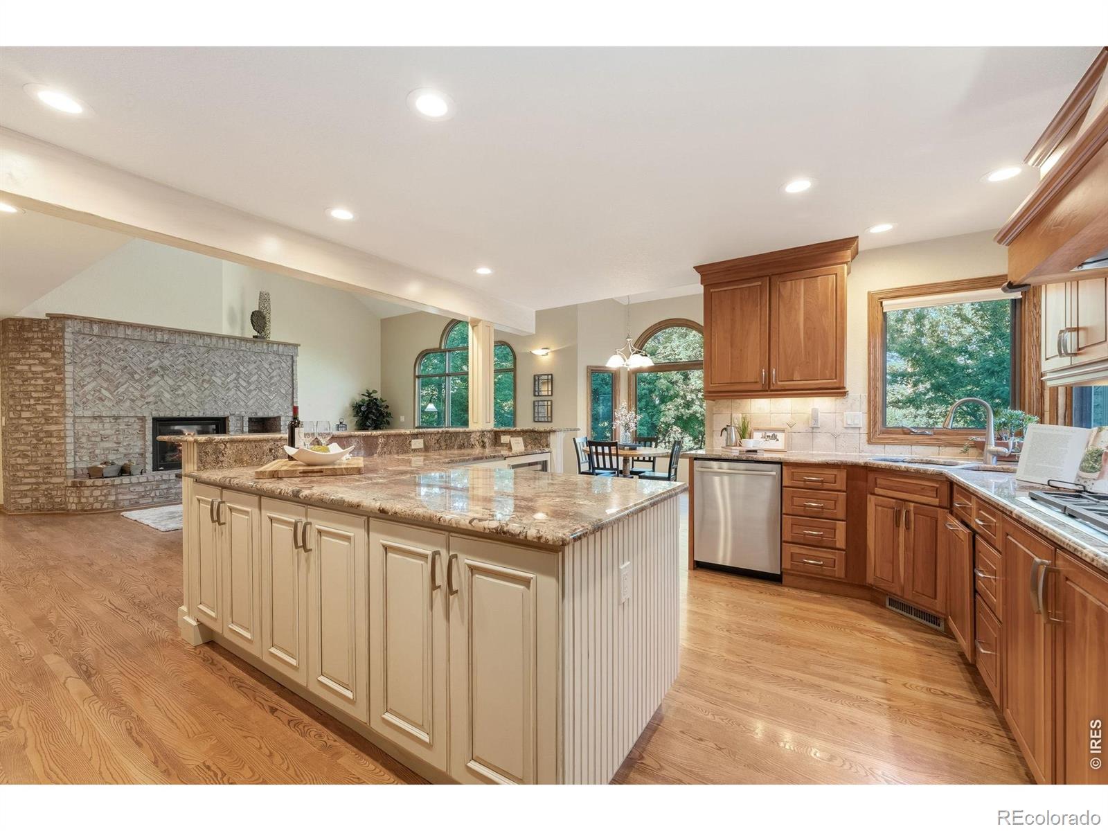MLS Image #13 for 4924  hinsdale drive,fort collins, Colorado