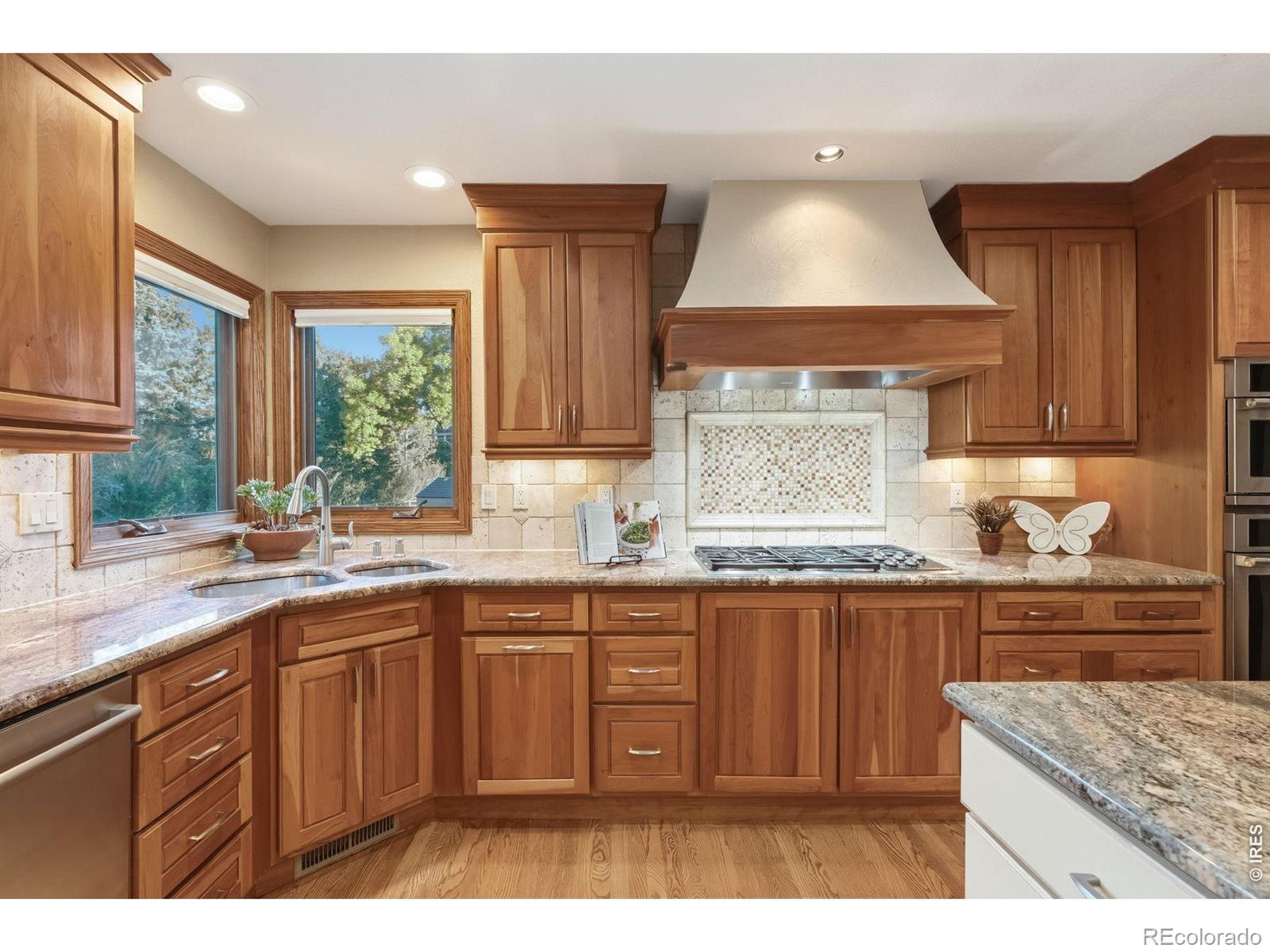 MLS Image #16 for 4924  hinsdale drive,fort collins, Colorado