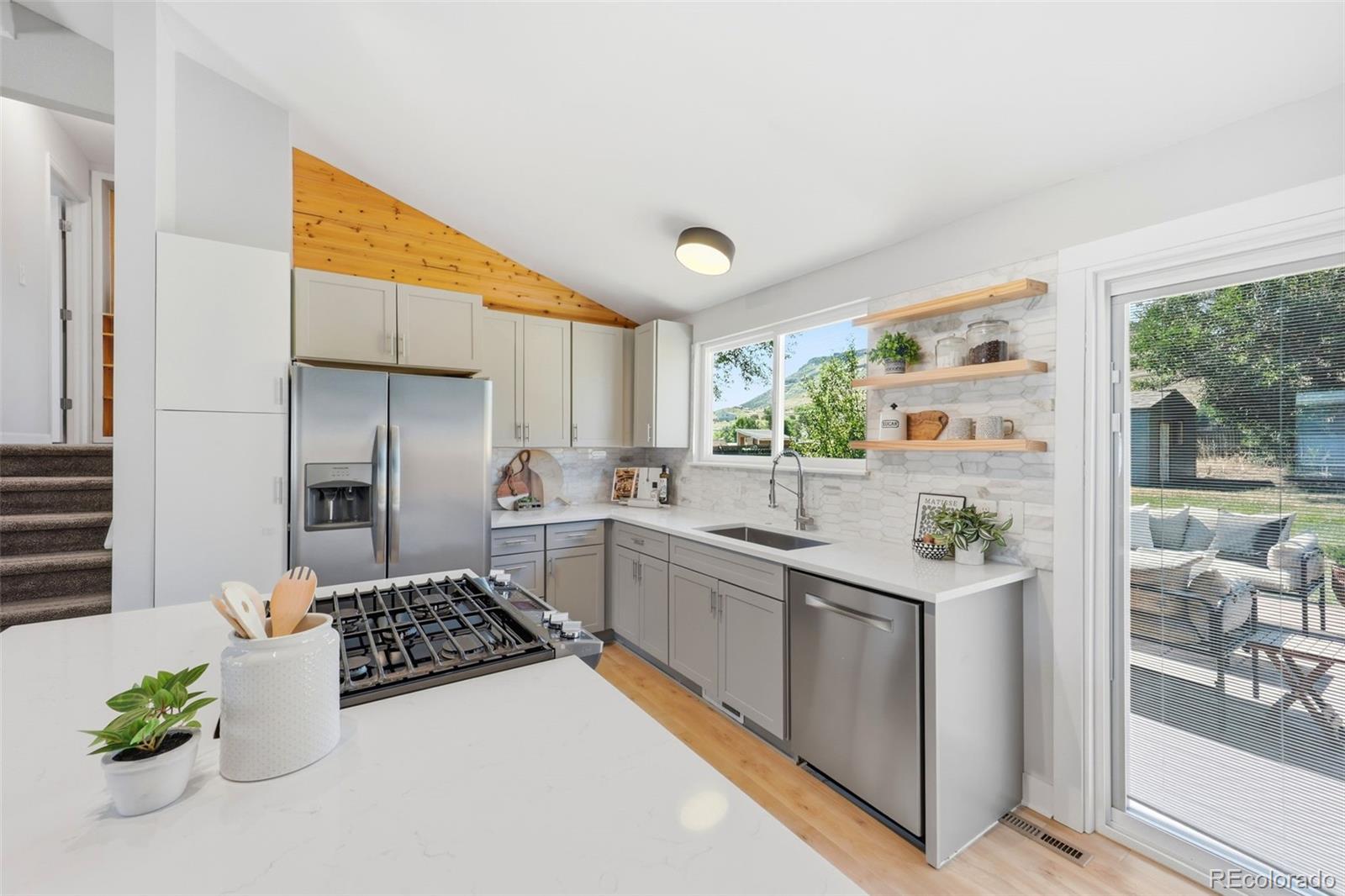 MLS Image #12 for 18856 w 59th drive,golden, Colorado