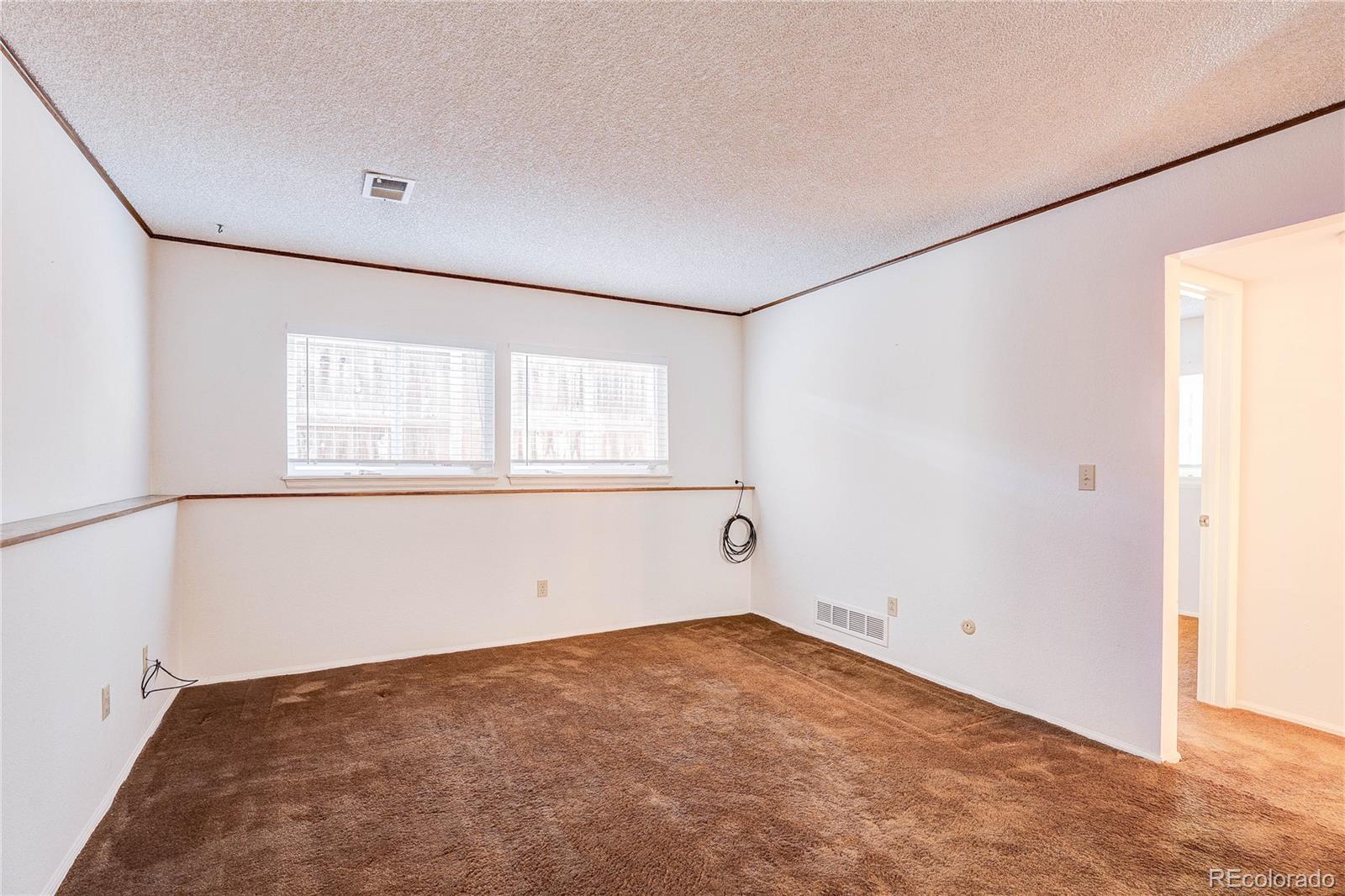 MLS Image #15 for 16085 e oxford drive,aurora, Colorado