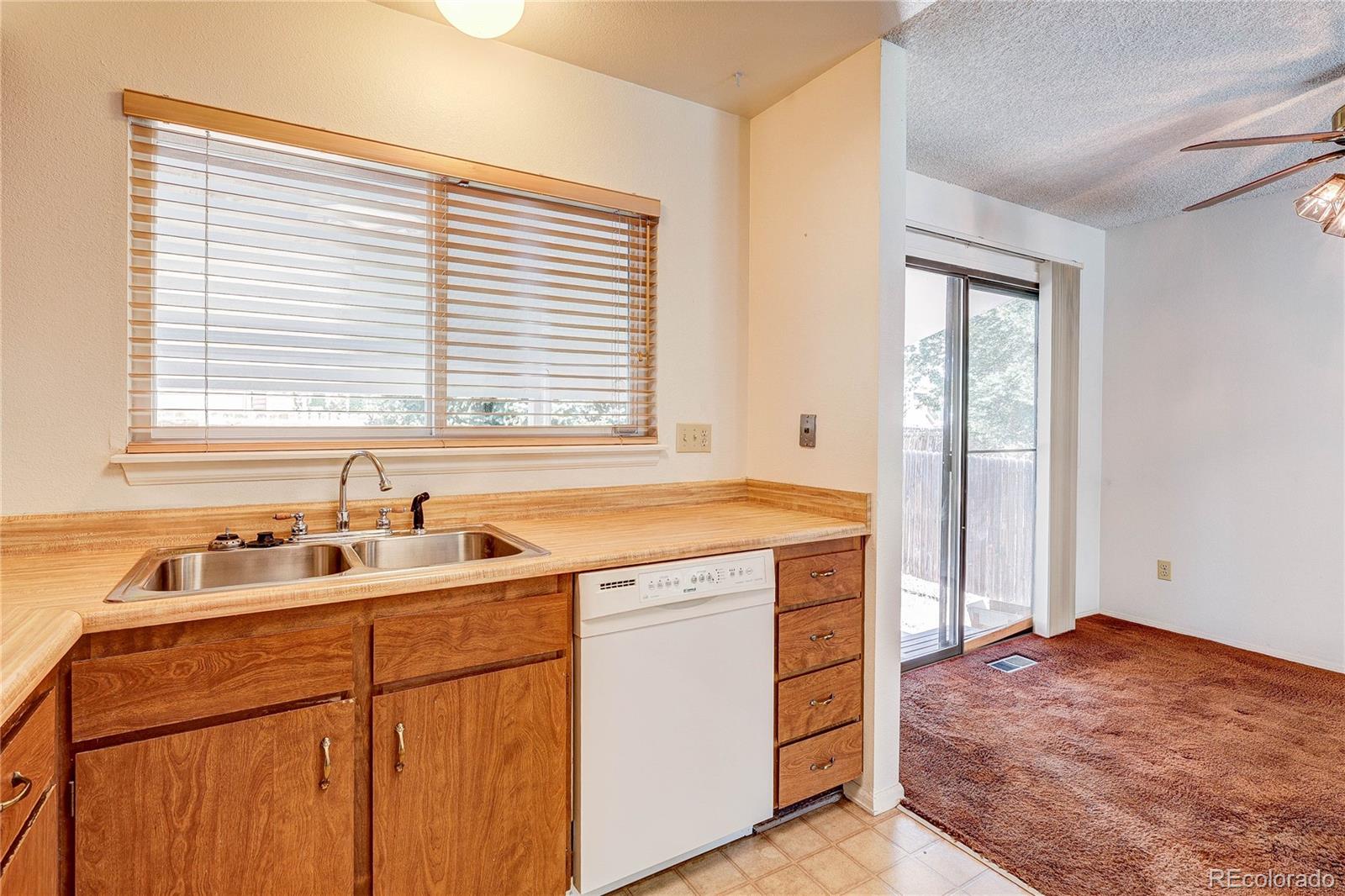 MLS Image #7 for 16085 e oxford drive,aurora, Colorado
