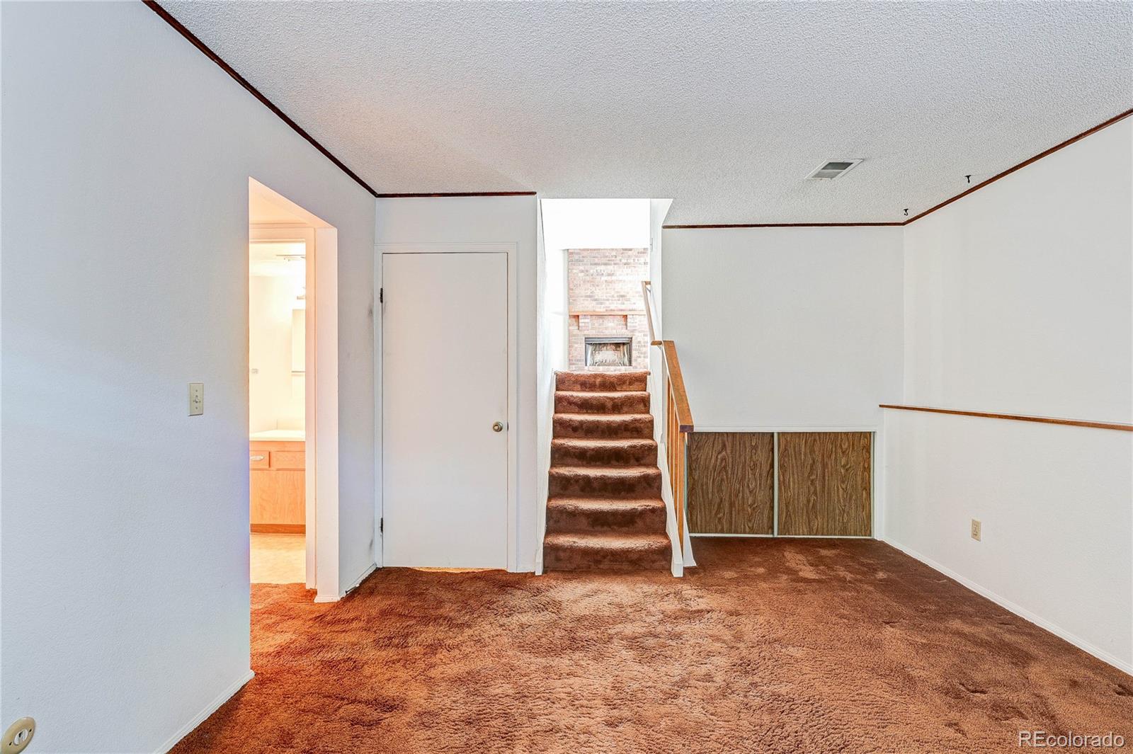 MLS Image #8 for 16085 e oxford drive,aurora, Colorado