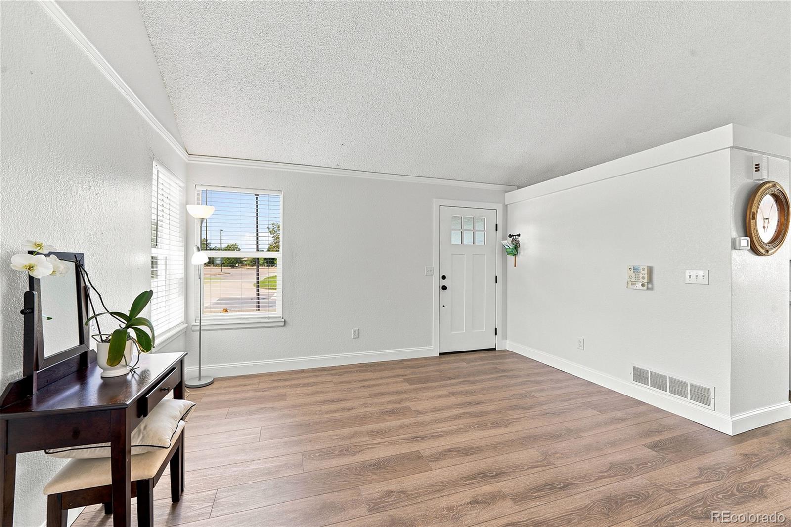 MLS Image #7 for 4500 n jebel street,denver, Colorado