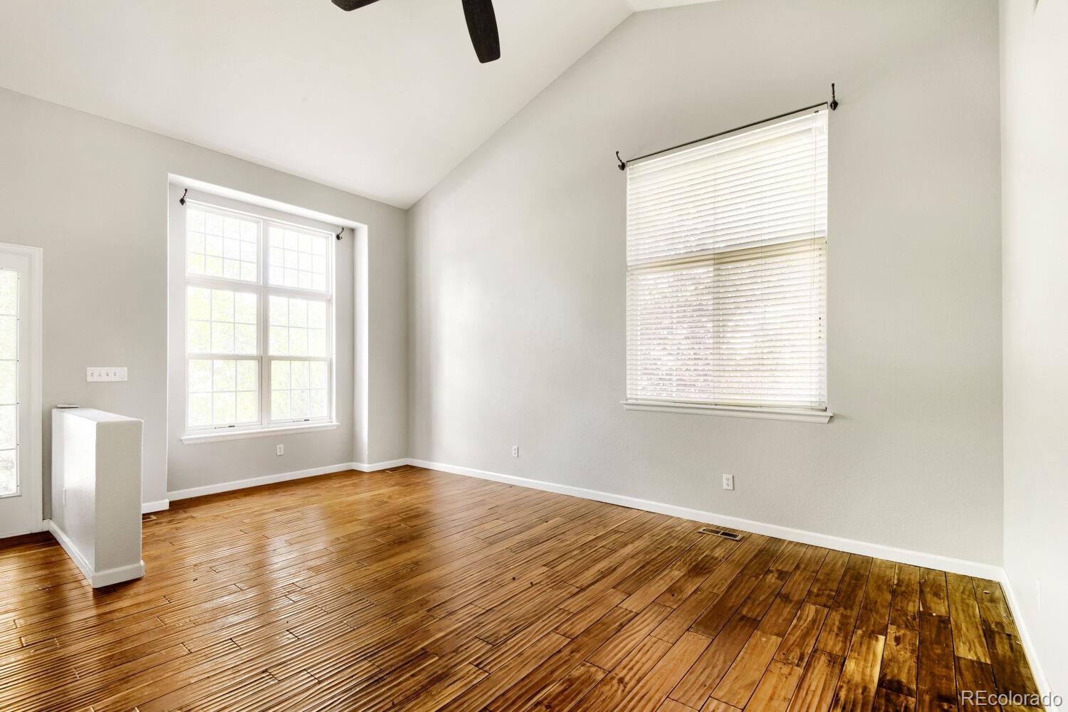 MLS Image #3 for 6493 s taft way,littleton, Colorado