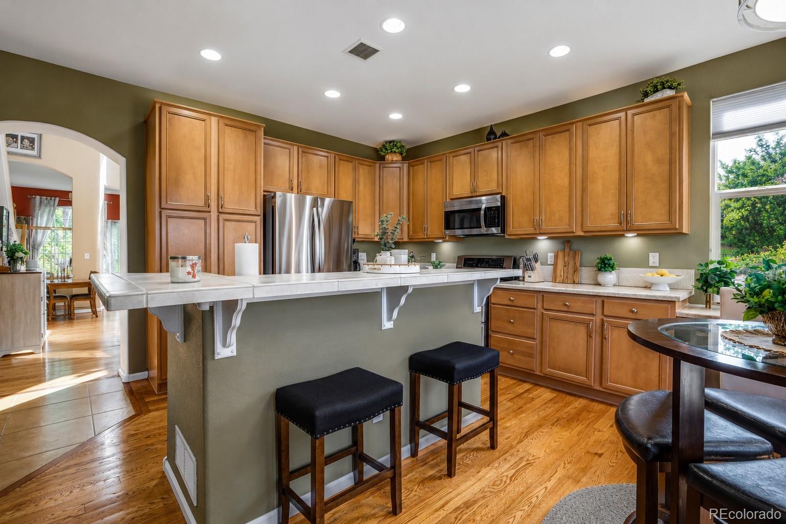 MLS Image #11 for 2420 s fundy circle,aurora, Colorado