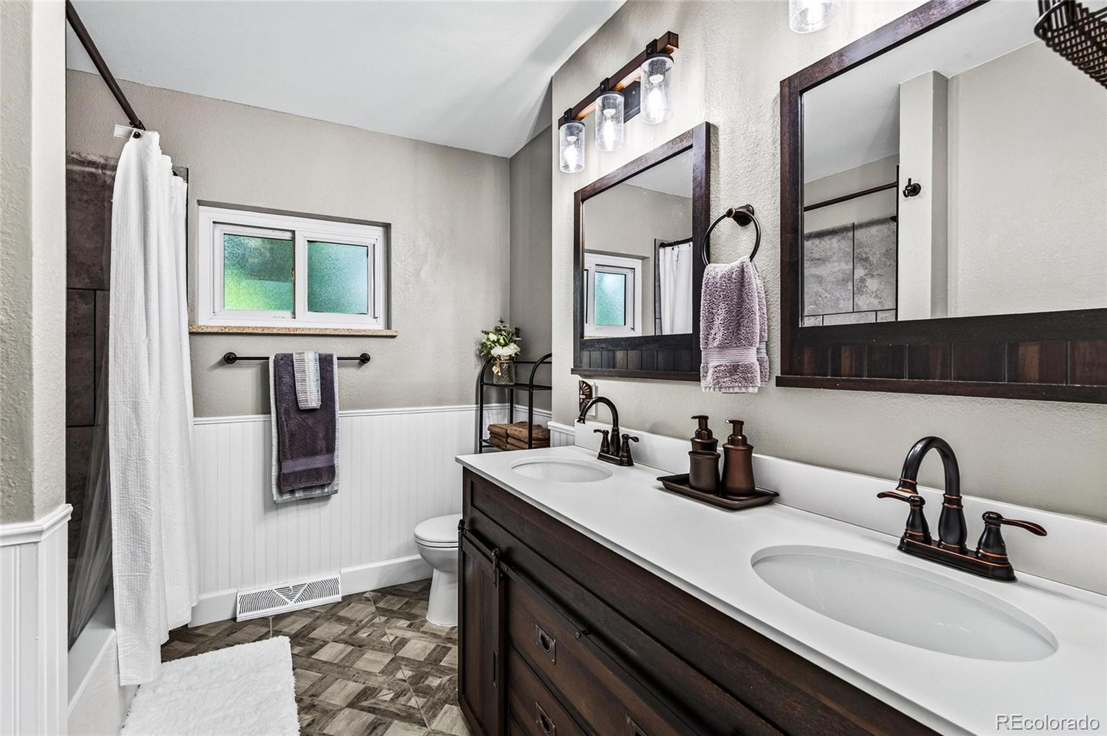 MLS Image #13 for 11199 e wesley avenue,aurora, Colorado