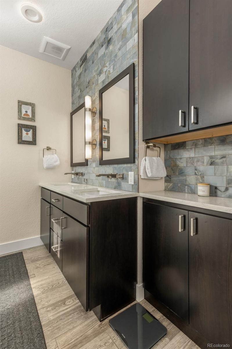 MLS Image #14 for 2330 w scott place,denver, Colorado