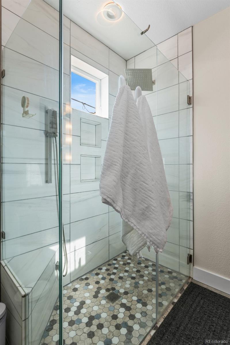 MLS Image #15 for 2330 w scott place,denver, Colorado