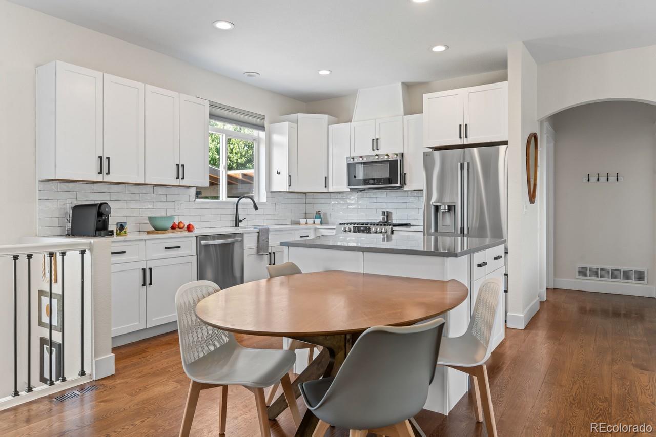 MLS Image #6 for 2330 w scott place,denver, Colorado