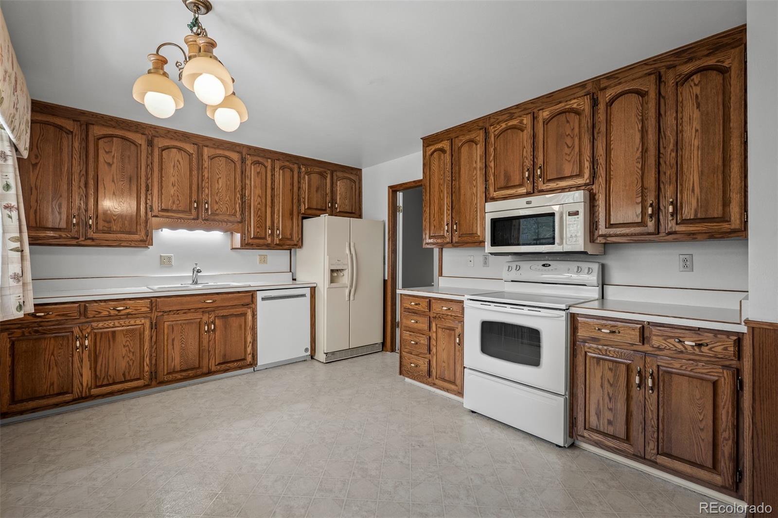 MLS Image #13 for 3135  lees lane,colorado springs, Colorado