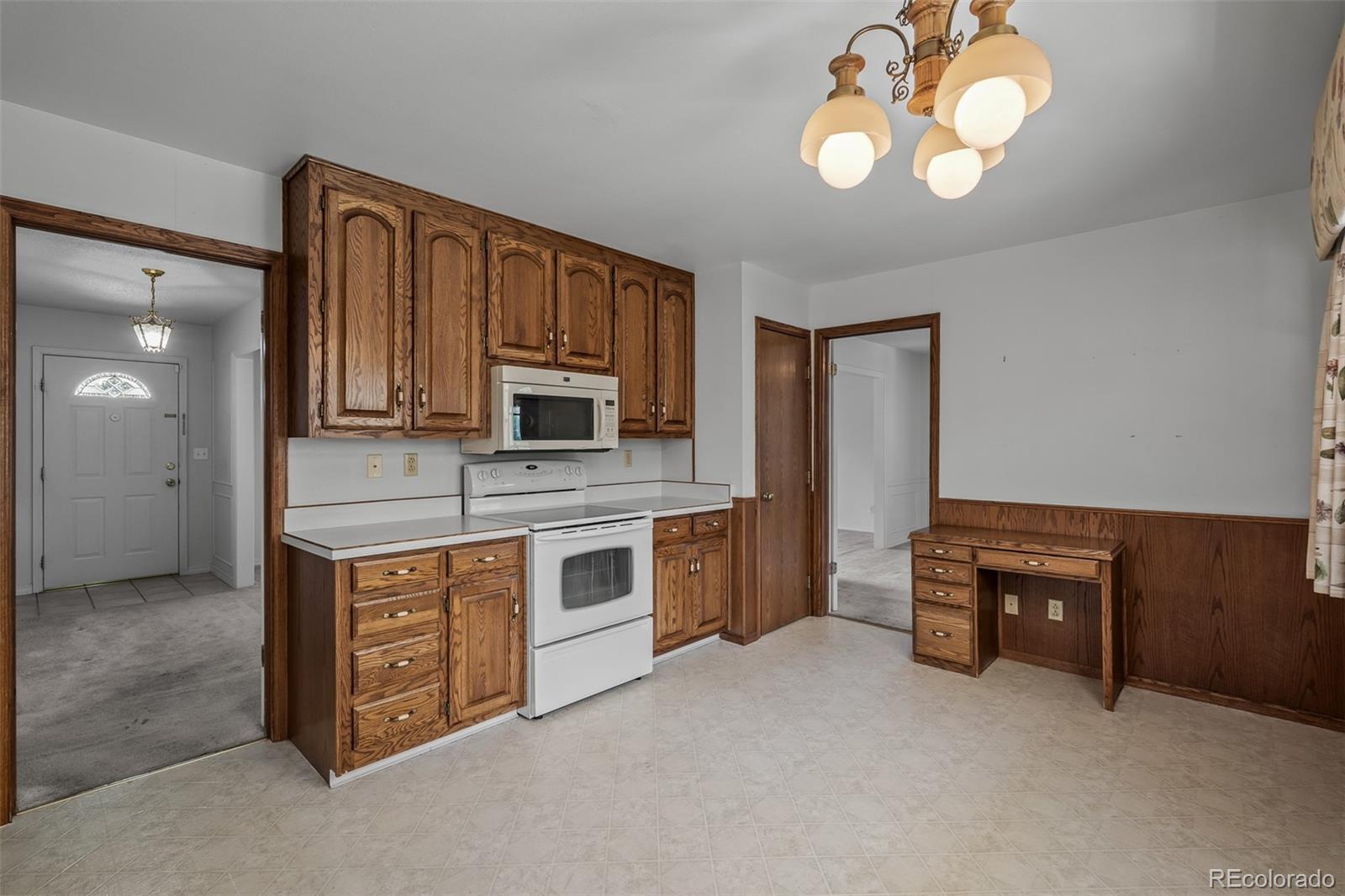 MLS Image #15 for 3135  lees lane,colorado springs, Colorado