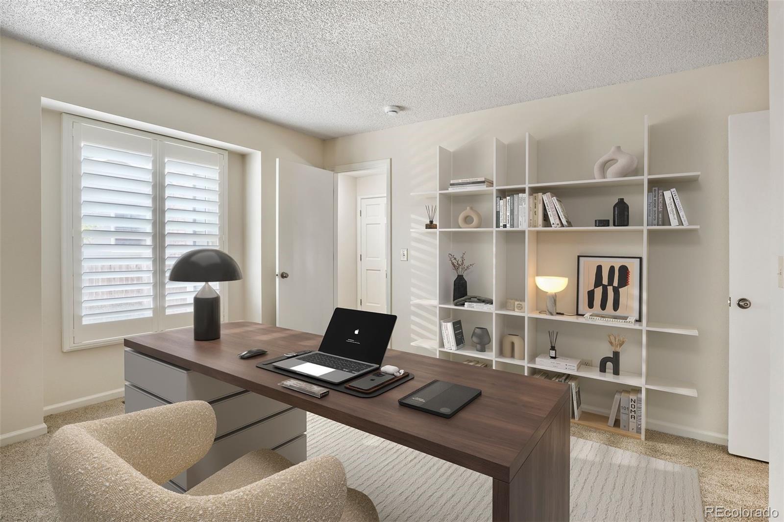 MLS Image #6 for 11821 e cornell circle,aurora, Colorado