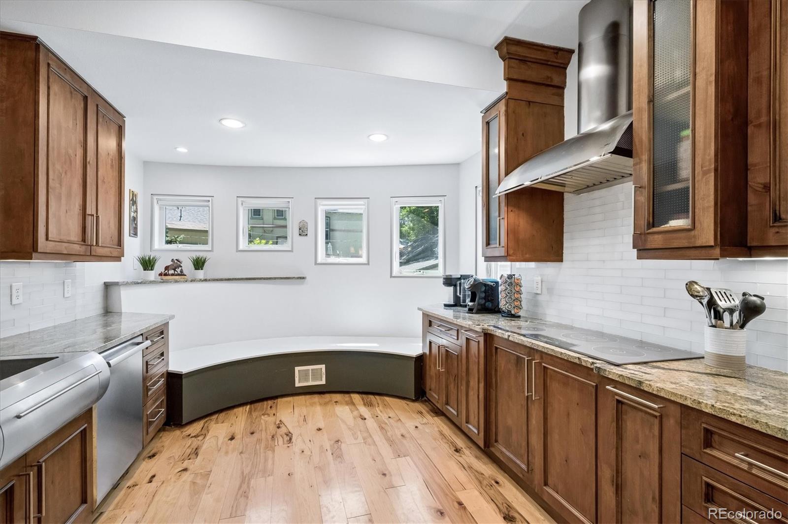 MLS Image #5 for 1515  ford street,golden, Colorado