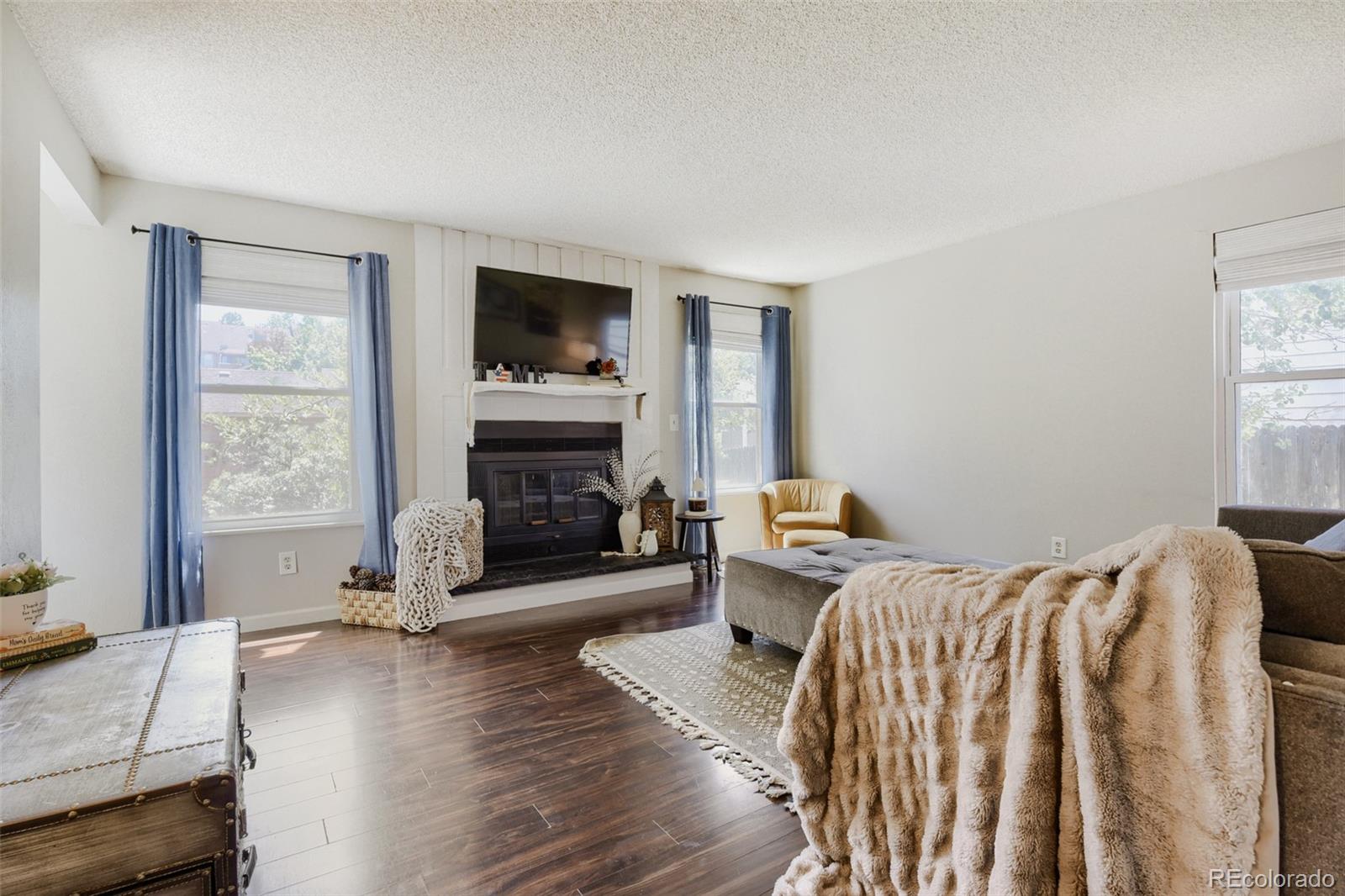 MLS Image #3 for 7354 s sheephorn mountain,littleton, Colorado