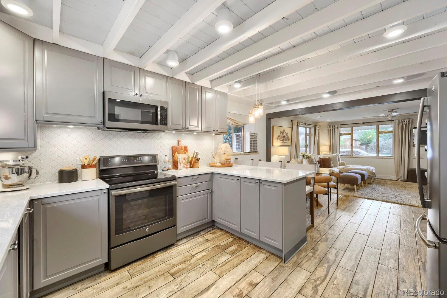 MLS Image #13 for 2124  perry street,denver, Colorado