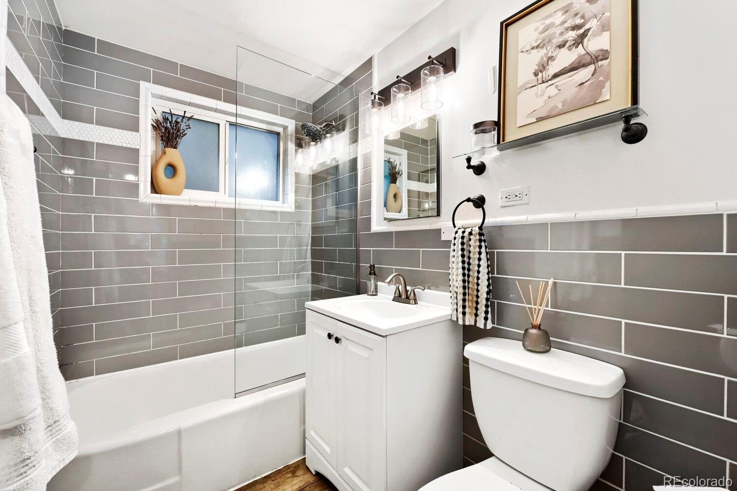 MLS Image #19 for 2124  perry street,denver, Colorado