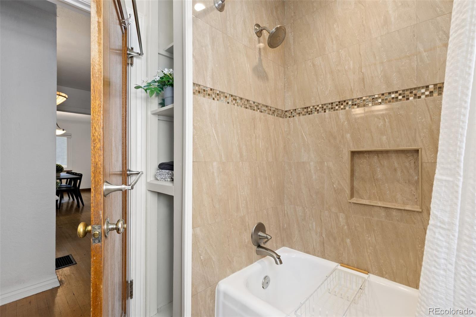 MLS Image #23 for 2315  jasmine street,denver, Colorado