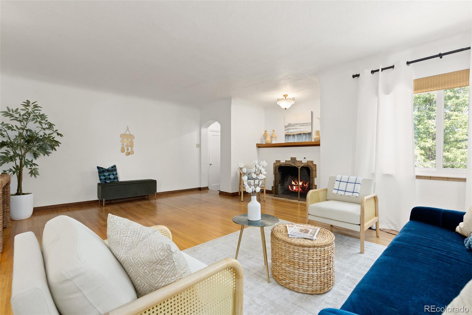 MLS Image #5 for 2315  jasmine street,denver, Colorado