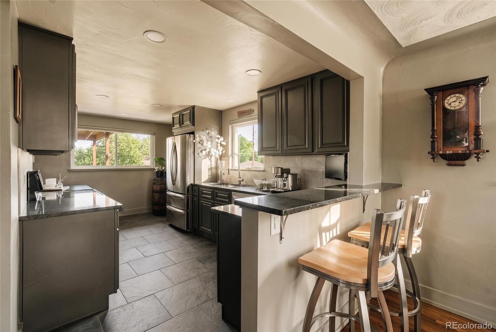 MLS Image #10 for 4921 w 34th avenue,denver, Colorado