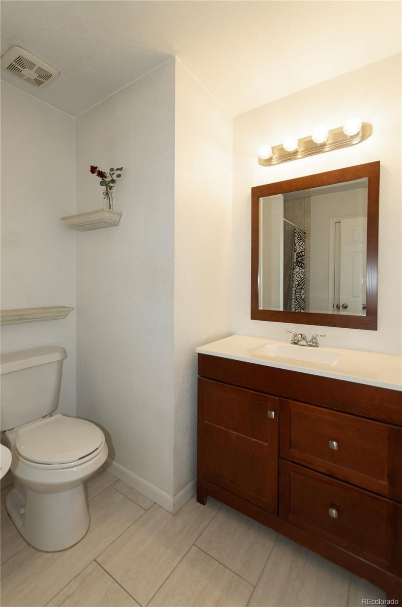 MLS Image #17 for 3300 w florida avenue,denver, Colorado
