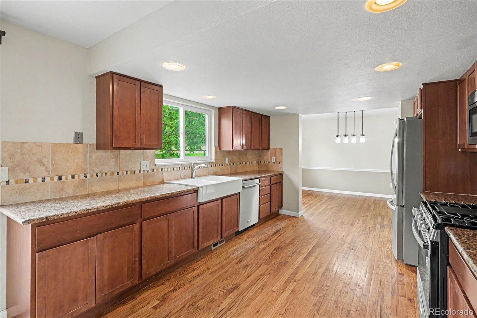 MLS Image #8 for 5406 s rifle court,centennial, Colorado