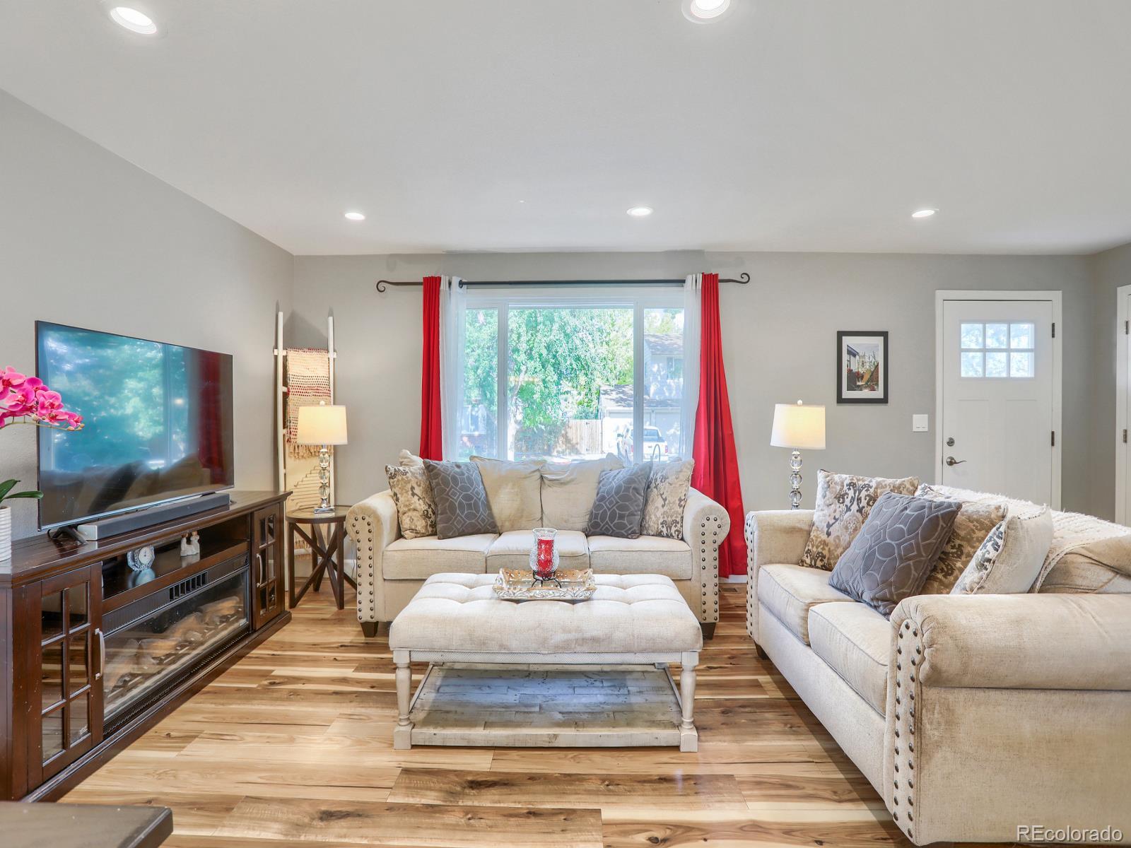 MLS Image #8 for 8229  harlan court,arvada, Colorado