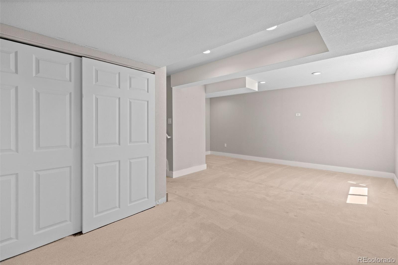 MLS Image #24 for 9138 e kansas avenue,denver, Colorado