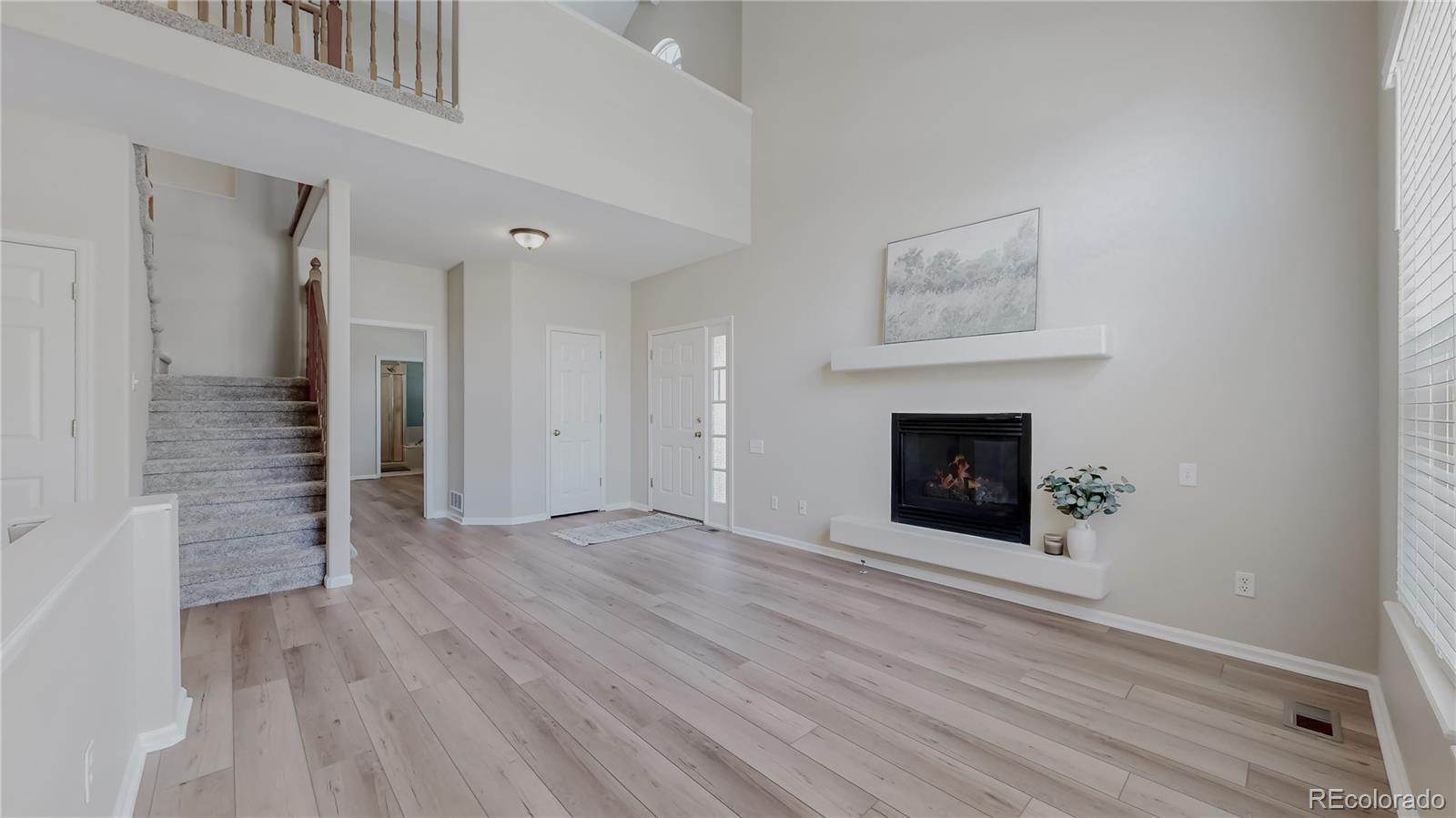 MLS Image #2 for 10112  grove loop a,westminster, Colorado