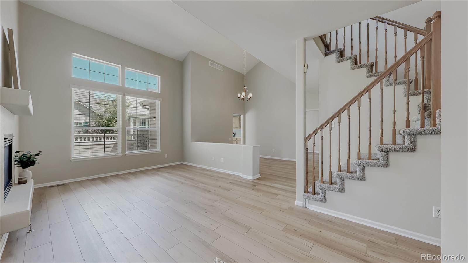 MLS Image #5 for 10112  grove loop a,westminster, Colorado