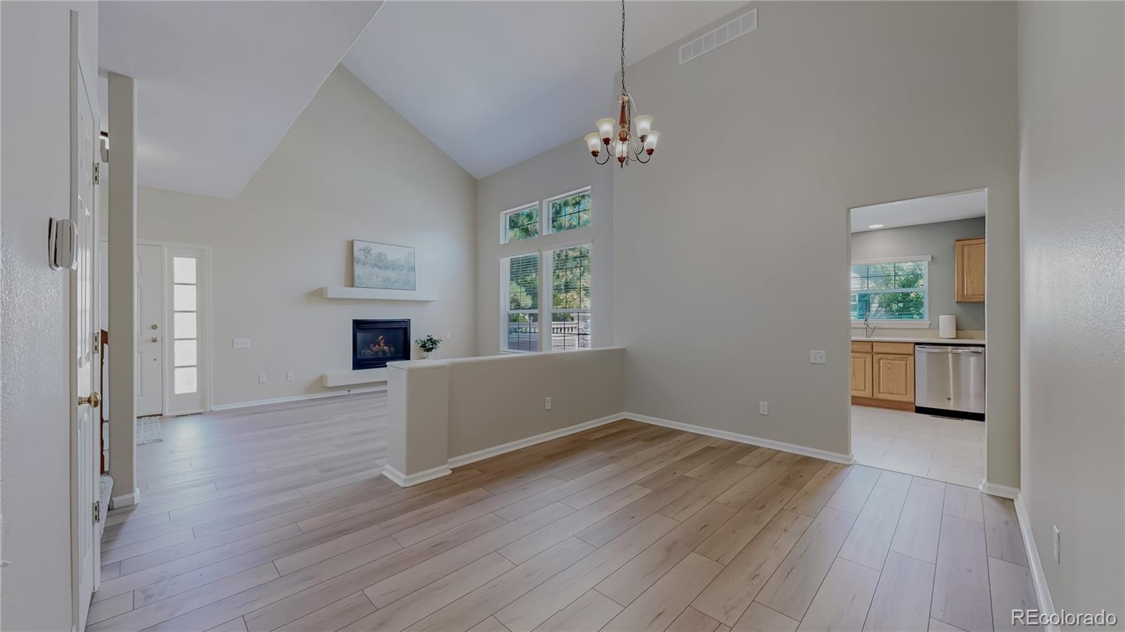 MLS Image #8 for 10112  grove loop a,westminster, Colorado