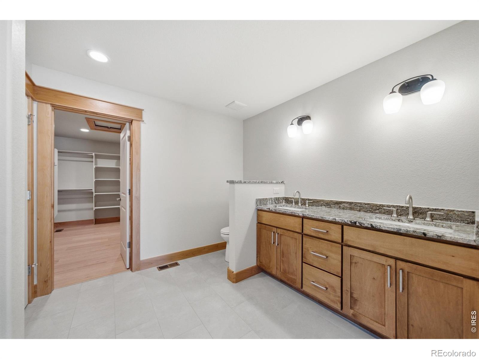 MLS Image #10 for 105 w park avenue,johnstown, Colorado